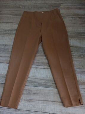 NEW! BEATRICE B...FLAT FRONT PANT..SIZE 6